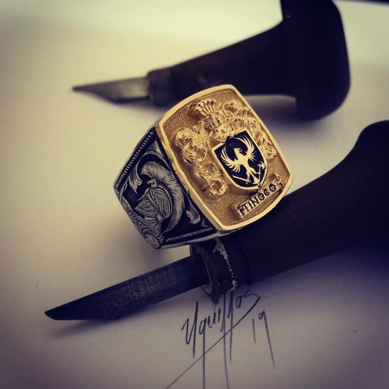 Mixed Luxury Gold Ring