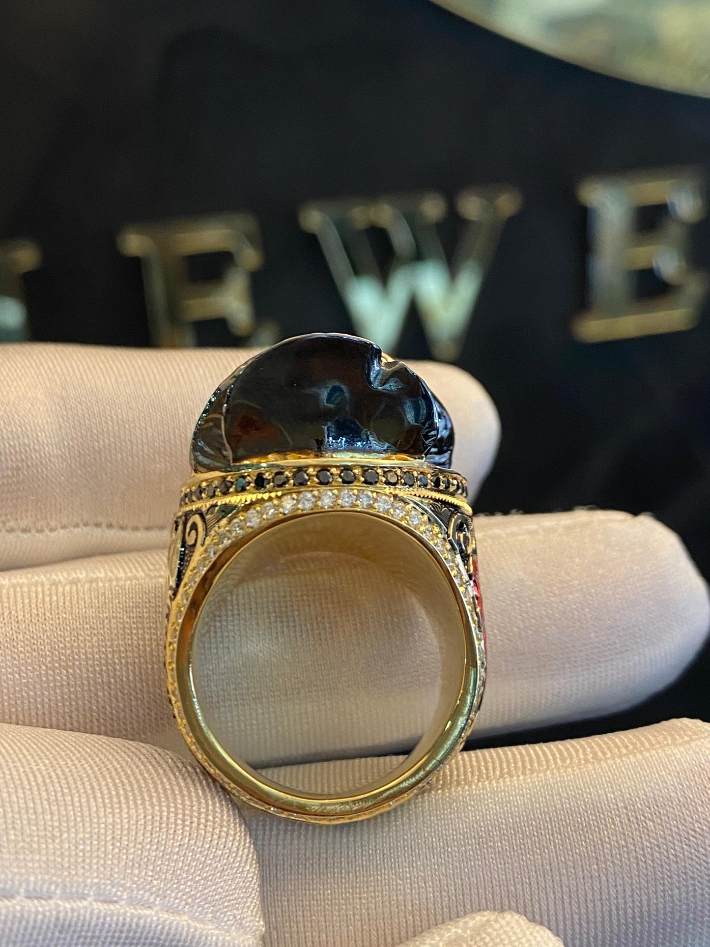 The Illusionist’s Bloom – 18k Solid Gold with white and black Diamonds