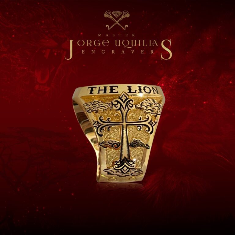 Lion Emperor Ring 18k Gold