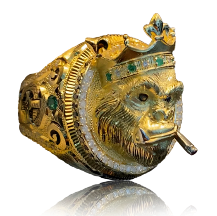 Royal Kong Ring 18k Gold - Diamonds, Esmeralds