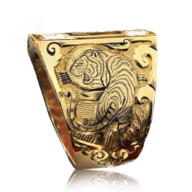 Oriental Tiger Ring Special Edition 18K Gold Majestic Diamonds.
