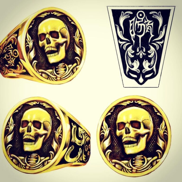 Emperor Skull Ring 18k Gold