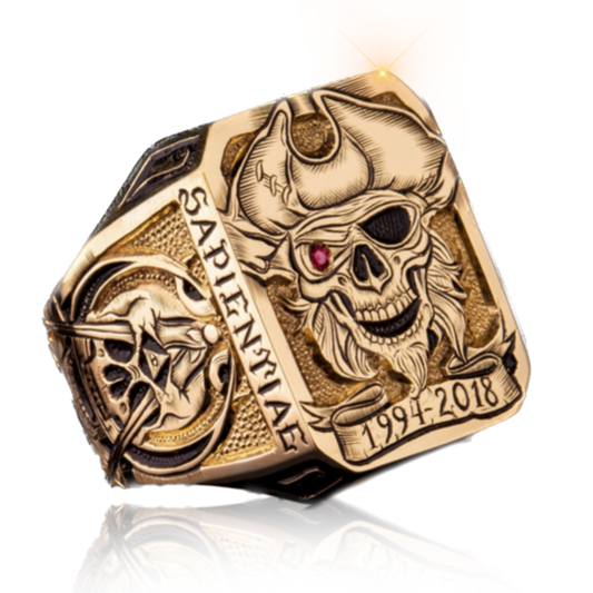 Skull Pirate Ring 18K Gold Ruby