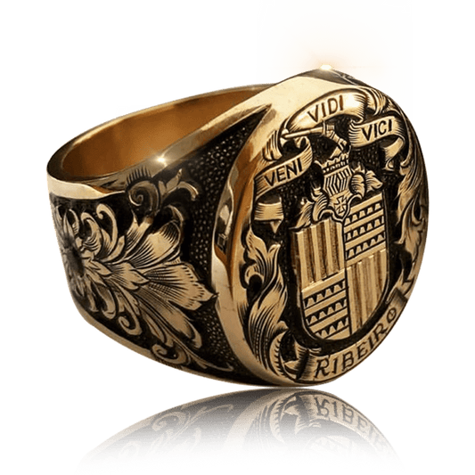 Family Crest Ring 18k Gold